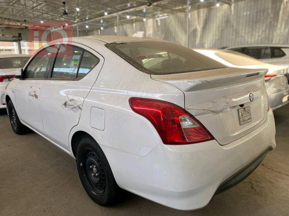 Nissan Sunny